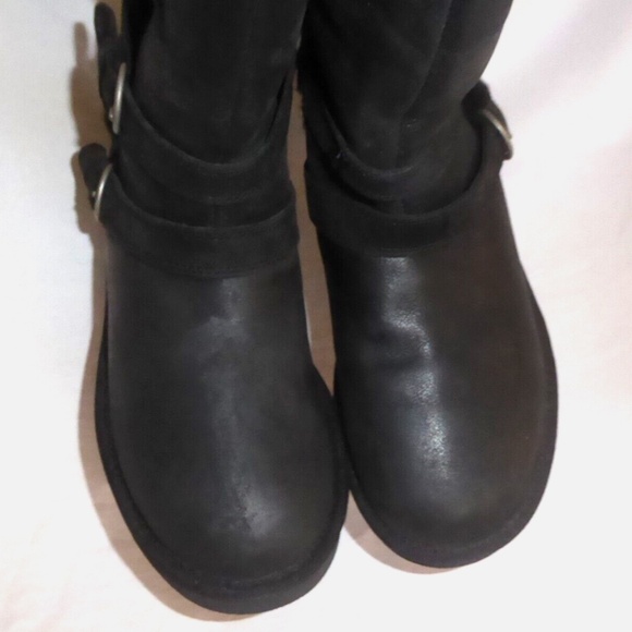 🎈SALE UGG Becket Black Distressed Leather Boots NEW - Picture 11 of 16
